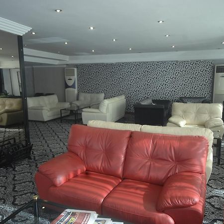 אדאנה Inci Hotel מראה חיצוני תמונה