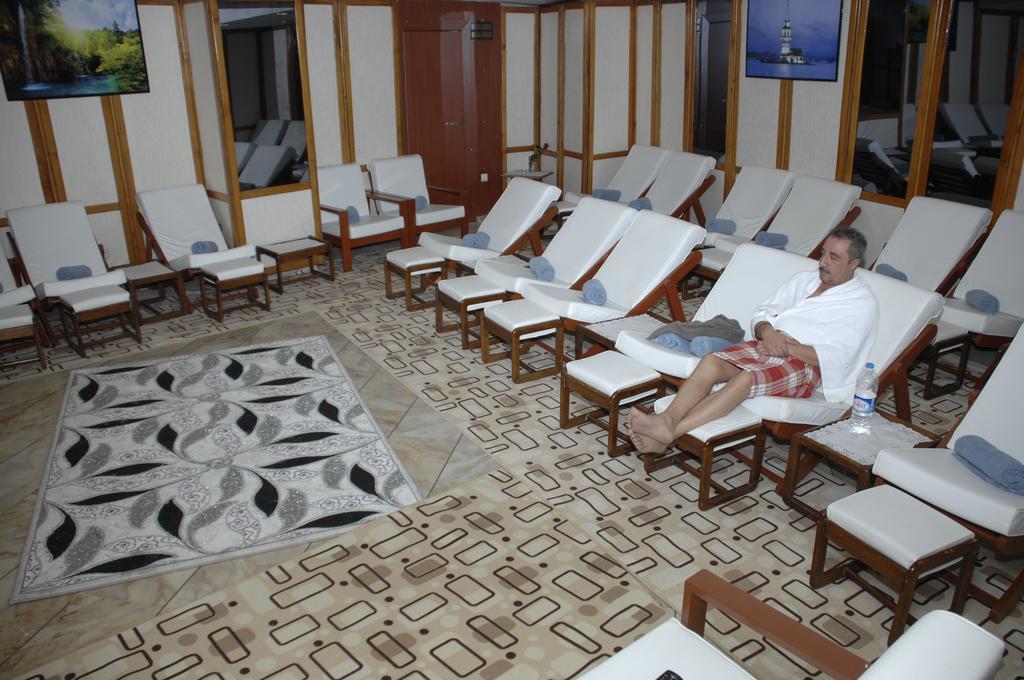 אדאנה Inci Hotel מראה חיצוני תמונה